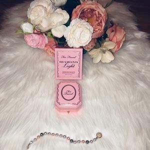 Too Faced Fancy Pink Diamond Highlighter